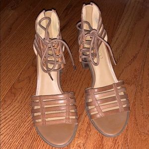 Sz 6 Brown Heeled Sandals